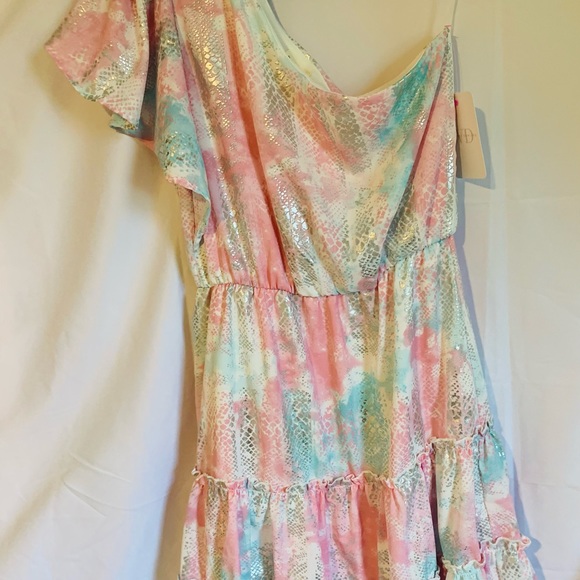 Sweet Treat one shoulder dress #141 - Picture 2 of 9